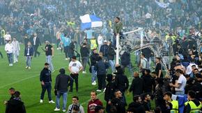 Наполи е шампион във вечер на лудост - 20 000 пътуваха през цяла Италия за мача на триумфа