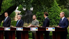Париж, Берлин и Рим се обявиха за приемане в ЕС на Украйна, Зеленски поиска газово ембарго