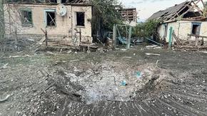 Киев съобщи за трима убити в село в Донецка област при руски обстрел