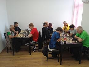 Над 50 души се включиха в турнир по ускорен шах за любители в Шумен