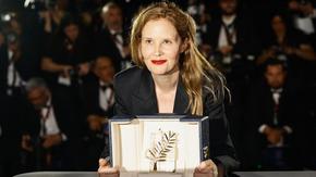 Жюстин Трие стана едва третата жена режисьор, която спечели "Златна палма" в Кан