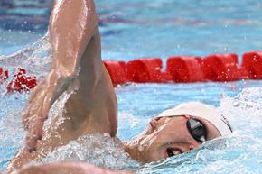 Полуфинал и два рекорда за българските плувци в третия ден на шампионата в Мелбърн