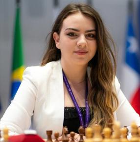 Нургюл Салимова ще играе във финала на Световната купа по шахмат за жени