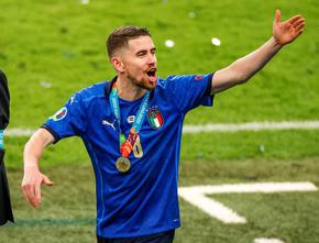 Играч на Челси и Италия бе избран за №1 през сезона в ШЛ