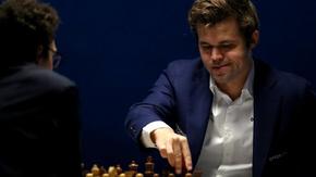 Карлсен спря индийското дете чудо и спечели Световната купа по шахмат
