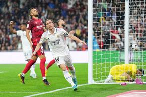 "Златна топка", пороен дъжд и победа за Реал (Мадрид)