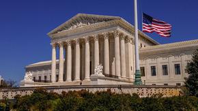 Върховният съд взе историческо решение: Щатите ще могат да забраняват абортите