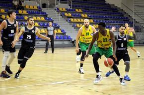 Баскетболният Шумен загуби домакинската си контрола срещу Академик Пд