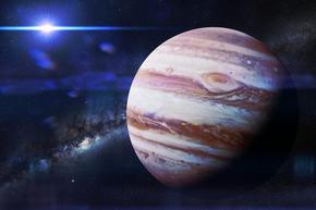 Защо Юпитер няма пръстени като Сатурн