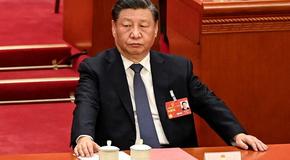 Китайският президент Си Цзинпин каза, че жените в страната трябва да създадат "нов модел на семейство"