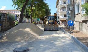 Ремонтират улици край училища в Шумен