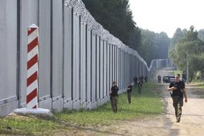 На референдум поляците ще кажат мнението си и за оградата по границата с Беларус