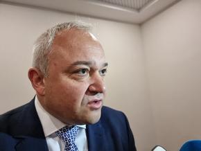Исканата оставка на Иван Гешев от част от Прокурорската колегия има политически привкус, каза министър Иван Демерджиев