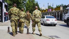 Берлин подготвя завръщане в Босна с военни 10 години след изтеглянето от страната