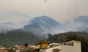 Пожарът на Тенерифе е извън контрол, евакуирани са над 26 000 души
