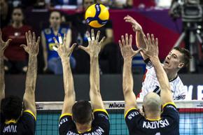 Тренто с Матей Казийски загуби финала на Световното клубно първенство по волейбол от Перуджа