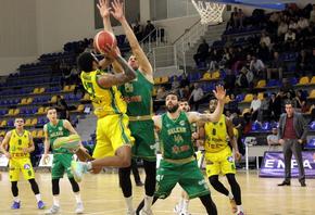 Баскетболният шампион “Балкан” се затрудни за победата при гостуването си в Шумен