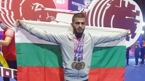 Българин спечели бронзов медал на световното първенство по вдигане на тежести