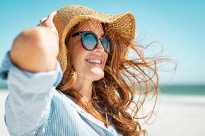 Как да предпазим косата си от слънцето през лятото