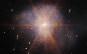 Космическият телескоп "Джеймс Уеб" запечата на снимка сливането на две галактики