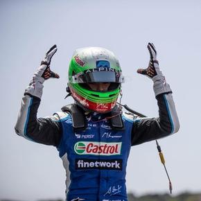 Механик съсипа дебюта на Никола Цолов във Формула 3