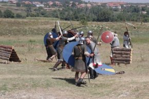 1100 г. по-късно край Велики Преслав пресъздадоха победата на българската войска при р. Ахелой