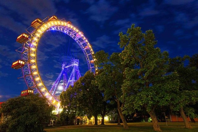 Сн.  Wiener Riesenrad