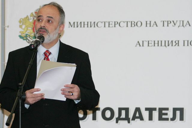 Тотю Младенов, Сн: БГНЕС