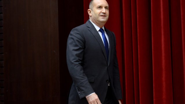 Снимка: Георги Кожухаров, Дневник