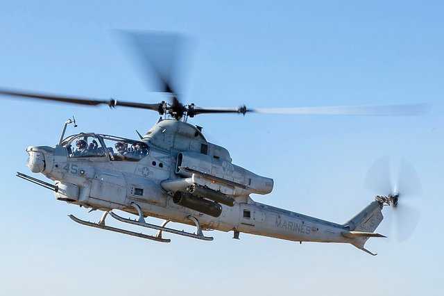 Хеликоптер Bell AH-1Z Viper