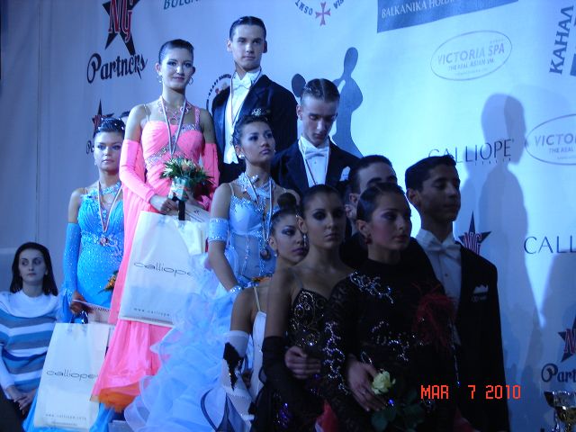 Николай и Лора