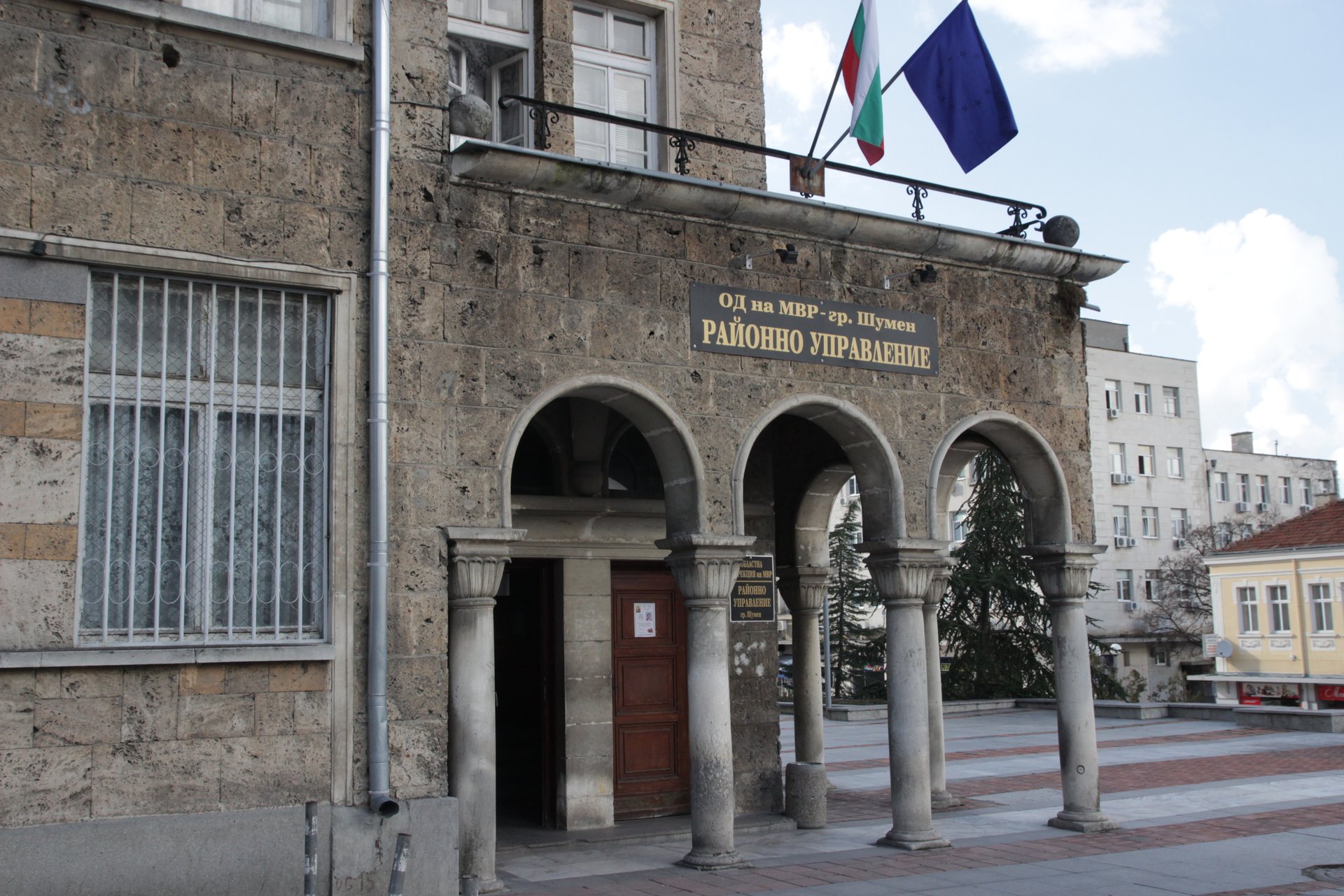 39-годишен усети, че е нает за "муле" от ало измамници и „спаси“ 4950 лв. на възрастна жена