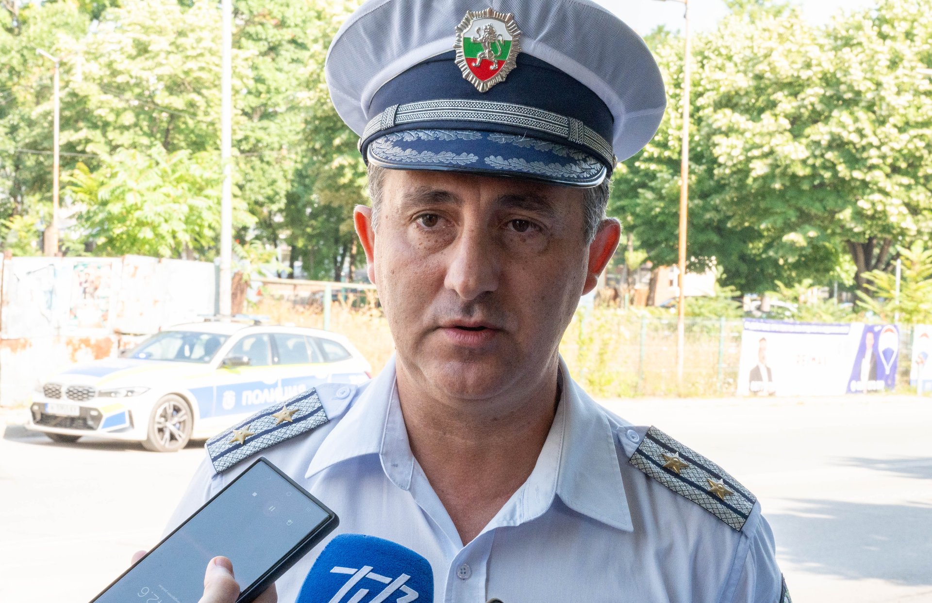 Затягат контрола - пускат необозначени полицейски коли в трафика
