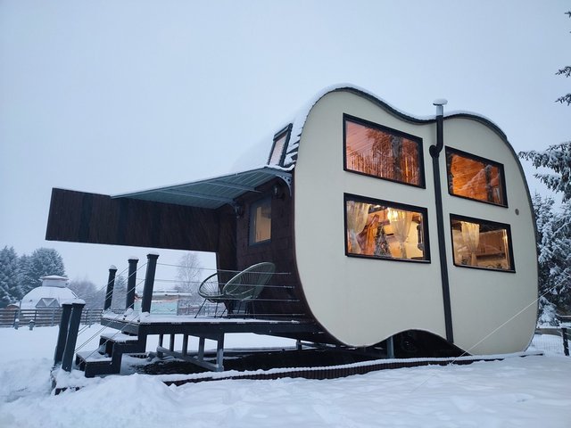 Снимки: Официална Фейсбук страница на Symphony Tiny House Resort