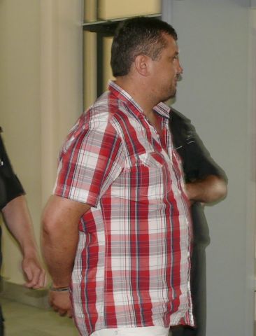 Румен Колев влезе в залата с белезници, но излезе свободен