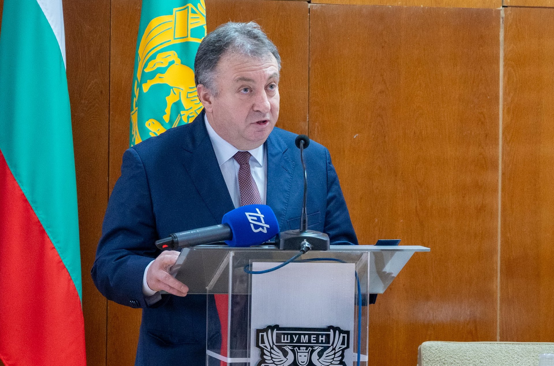 Заплатата на кмета на Шумен се вдига с 20,5% и става 3819 евро, увеличават и възнагражденията на селските кметове