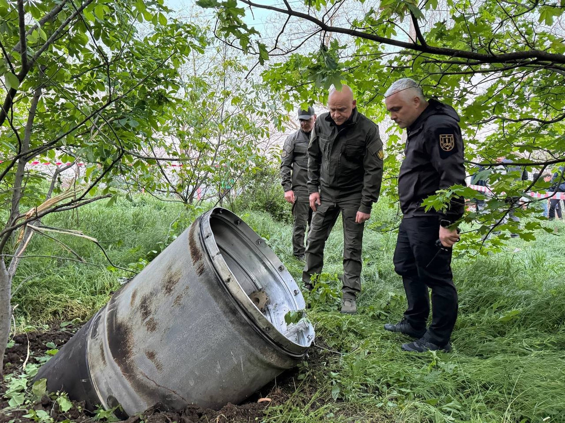 Фрагмент от руска ракета, изстреляна по Одеса  Снимка: "Телеграм" канал на председателя на Одеската областна военна администрация/БТА