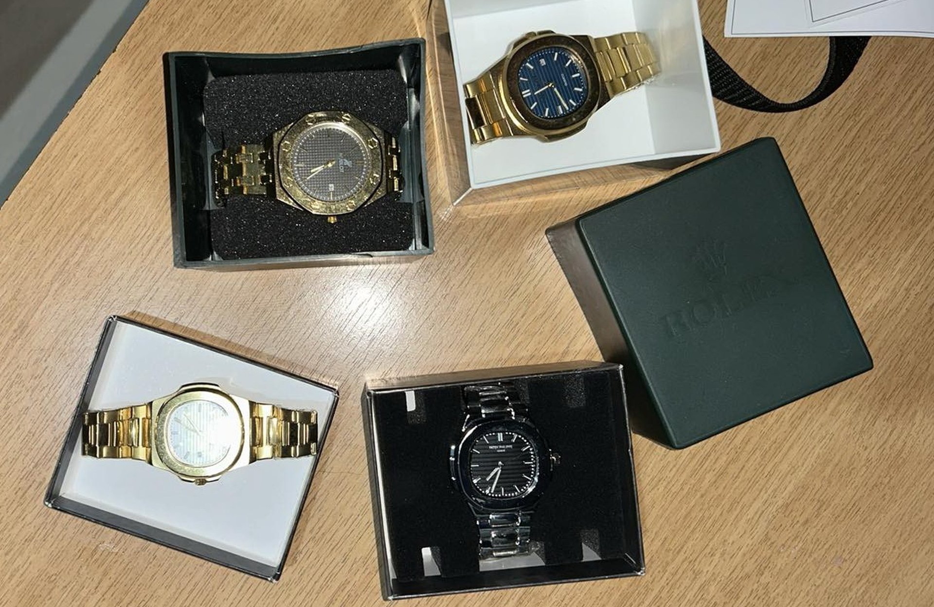 Намериха голямо количество луксозни стоки менте в Шумен и Велики Преслав