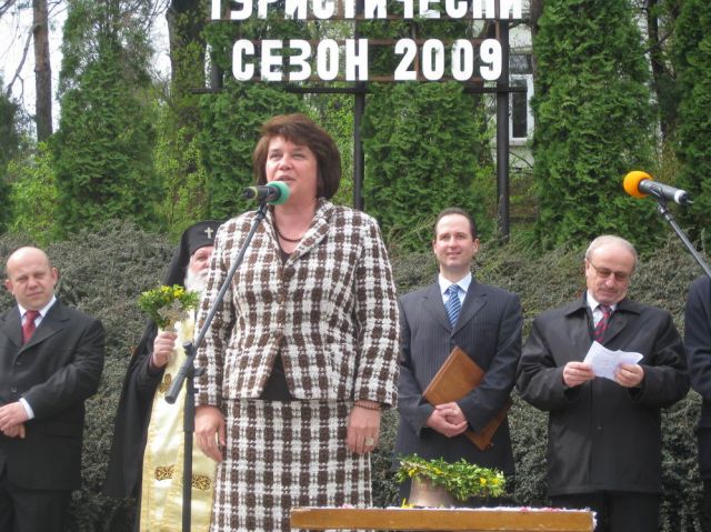 Анелия Крушкова