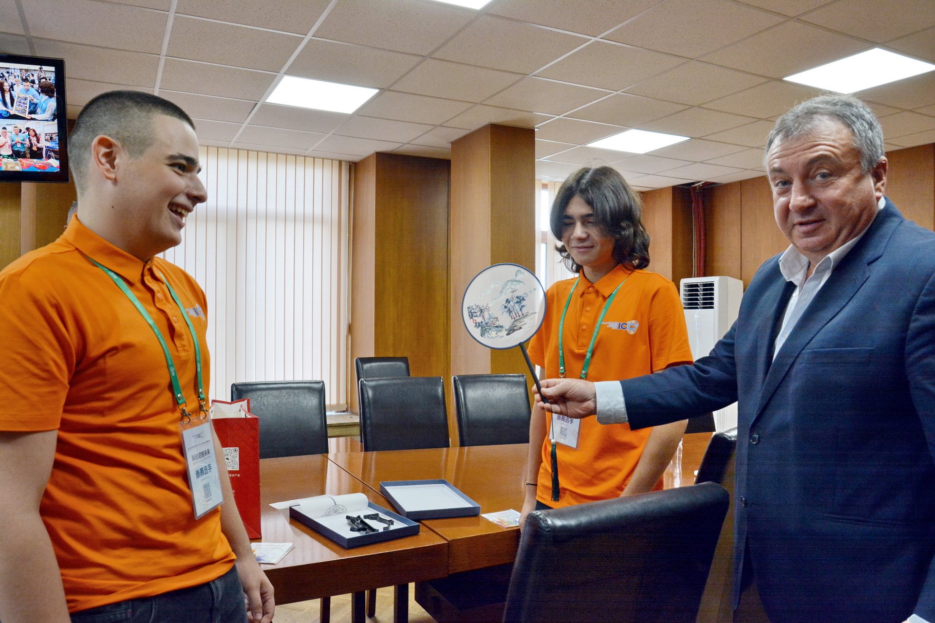 След представянето в Китай: Патентоват проекта „Шумен в кутия“