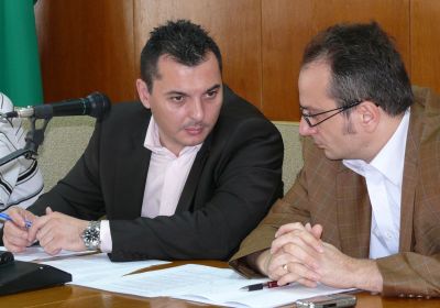 Емил Дърев /вляво/