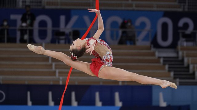 Дина Аверина на олимпийските игри в Токио. Сн.AP