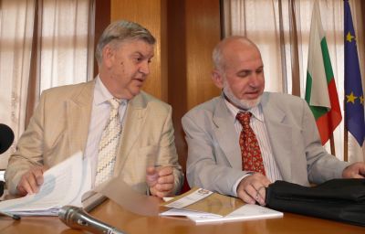 Дамян Дамянов и Иван Йорданов/д/