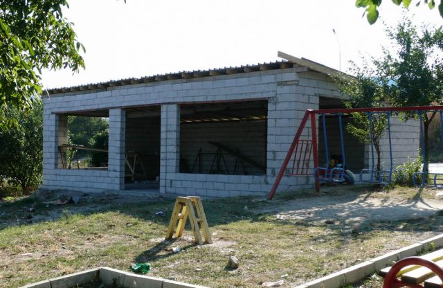 Незаконната сграда в кв. "Бялата пръст"