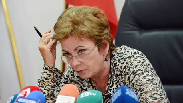 Юлия Ненкова, председател на КЗК