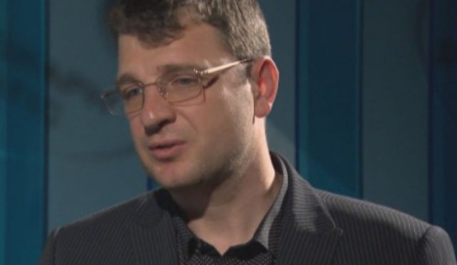 Стоп кадър от интервю на Ваклин по Би Ти Ви