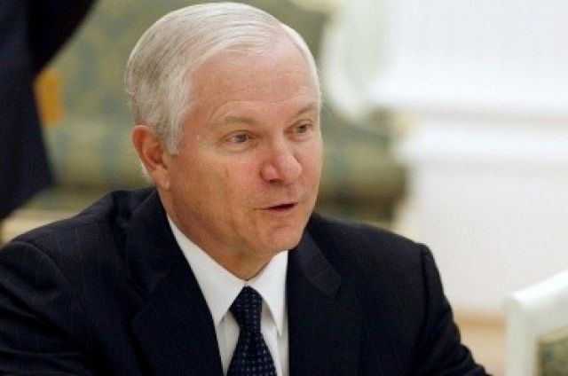Министърът на отбраната на САЩ Робърт Гейтс
