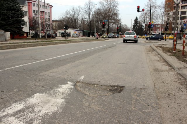 Т.г ще бъде ремонтирана частта на бул. "Ришки проход" от "Съединение" до "Мадара"