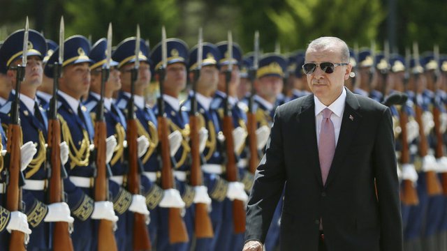 Турският президент Реджеп Тайип Ердоган на посещение в Баку, 10 юли 2018 г. Сн. АП