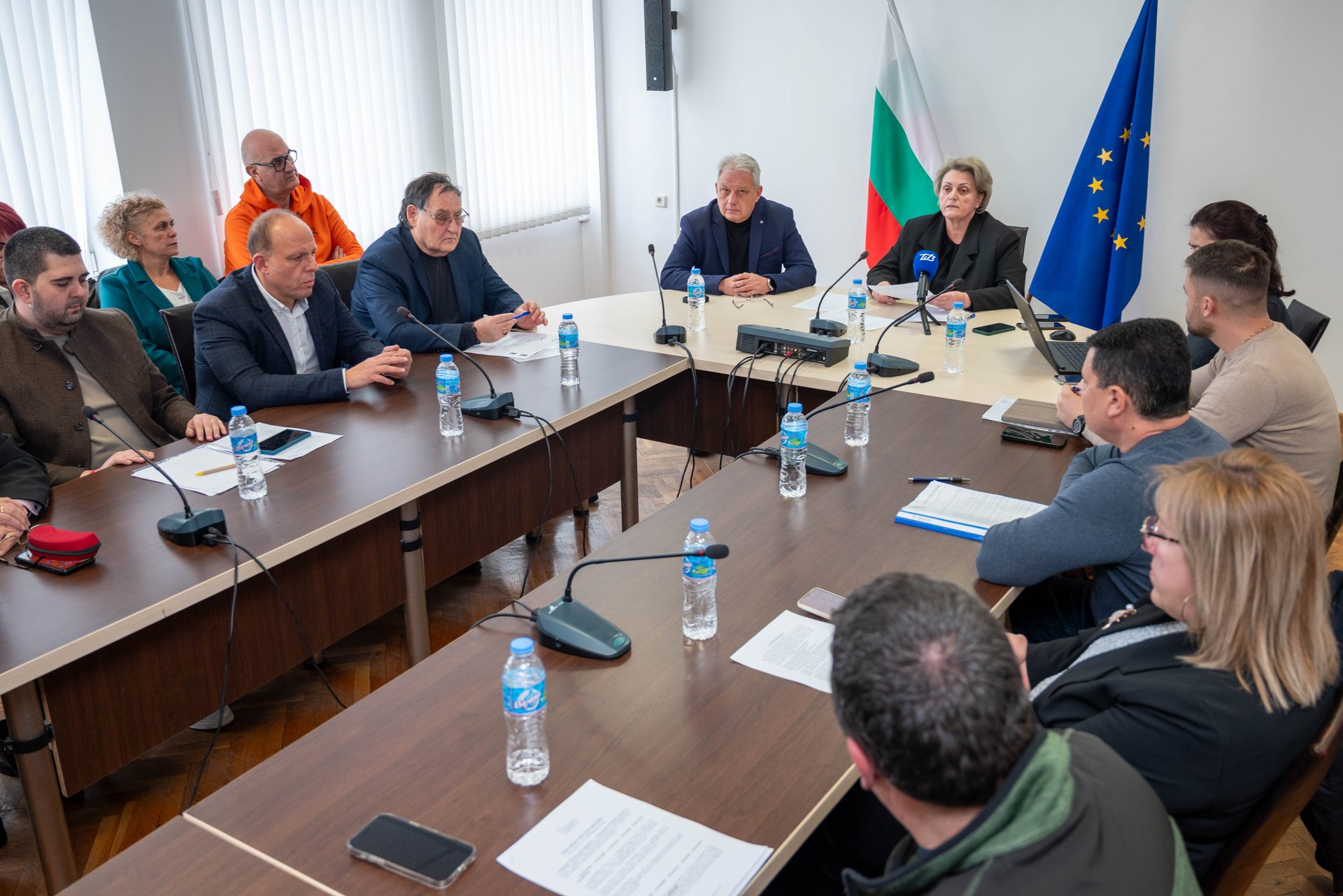 Партиите не се разбраха за ръководните постове в Районната избирателна комисия